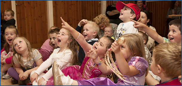 How To Hire Professional Entertainer For Child’s Birthday Party