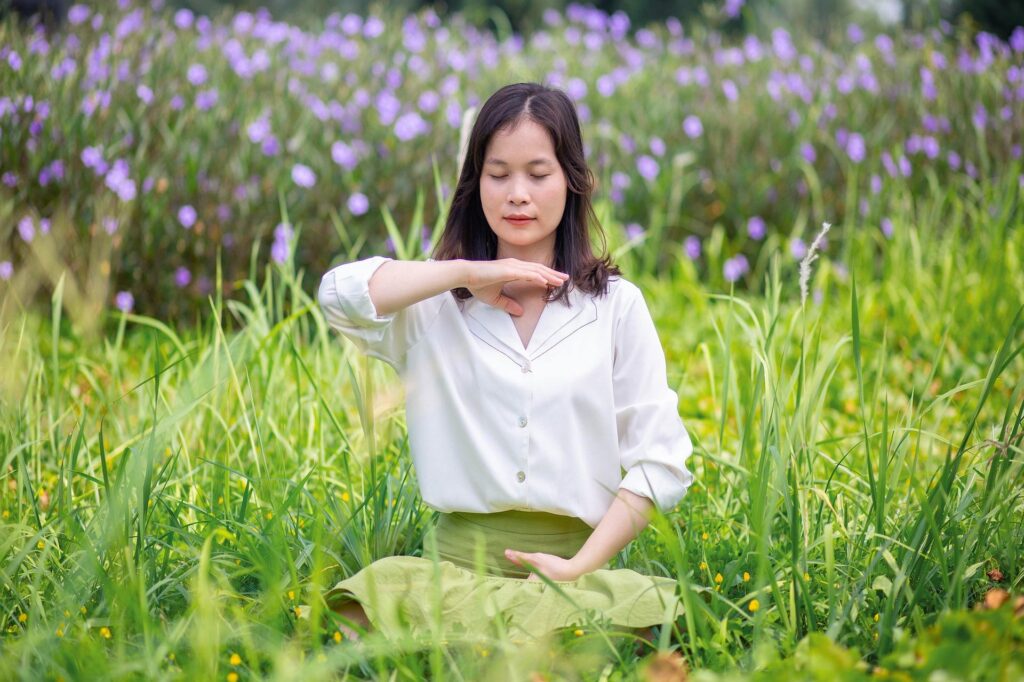Daily Habits to Bring Peace Into Your Life